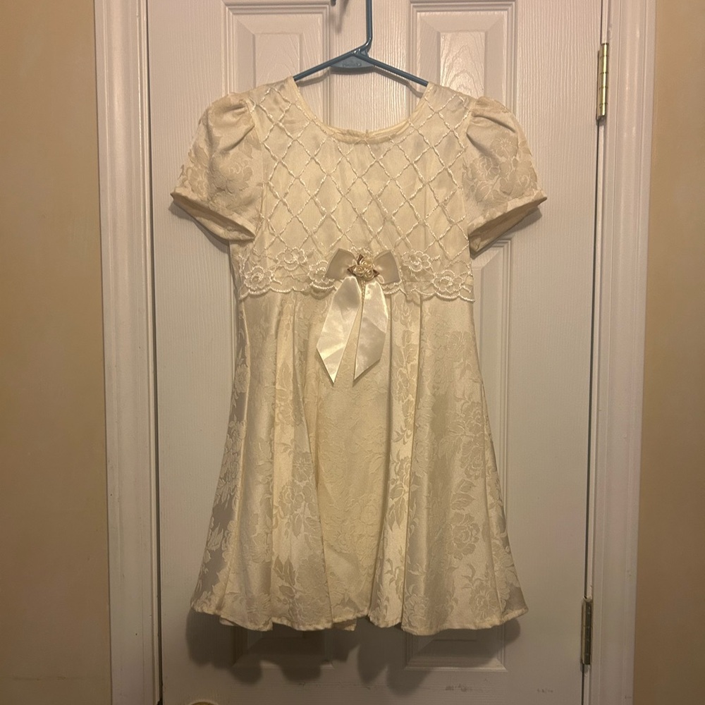 Rose Cottage Elegant Vintage Ivory Girls👧🏻Dress👗w Bow🎀Detail Sz 8